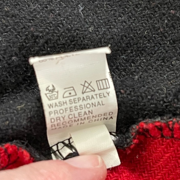 Women's Red Black Buffalo Plaid Sleeveless Vest Cardigan Size L - Picture 5 of 6